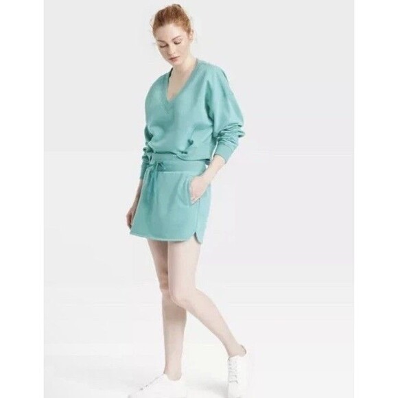 JoyLab Women's French Terry High-Rise Skort Green Medium NEW!! - Picture 3 of 5